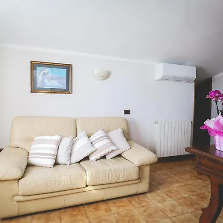 Il Piccolo Attico Gasthuis Massa (Tuscany)