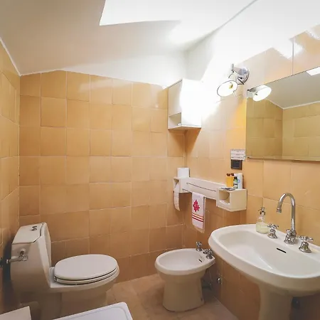 Il Piccolo Attico 3* Massa (Tuscany)